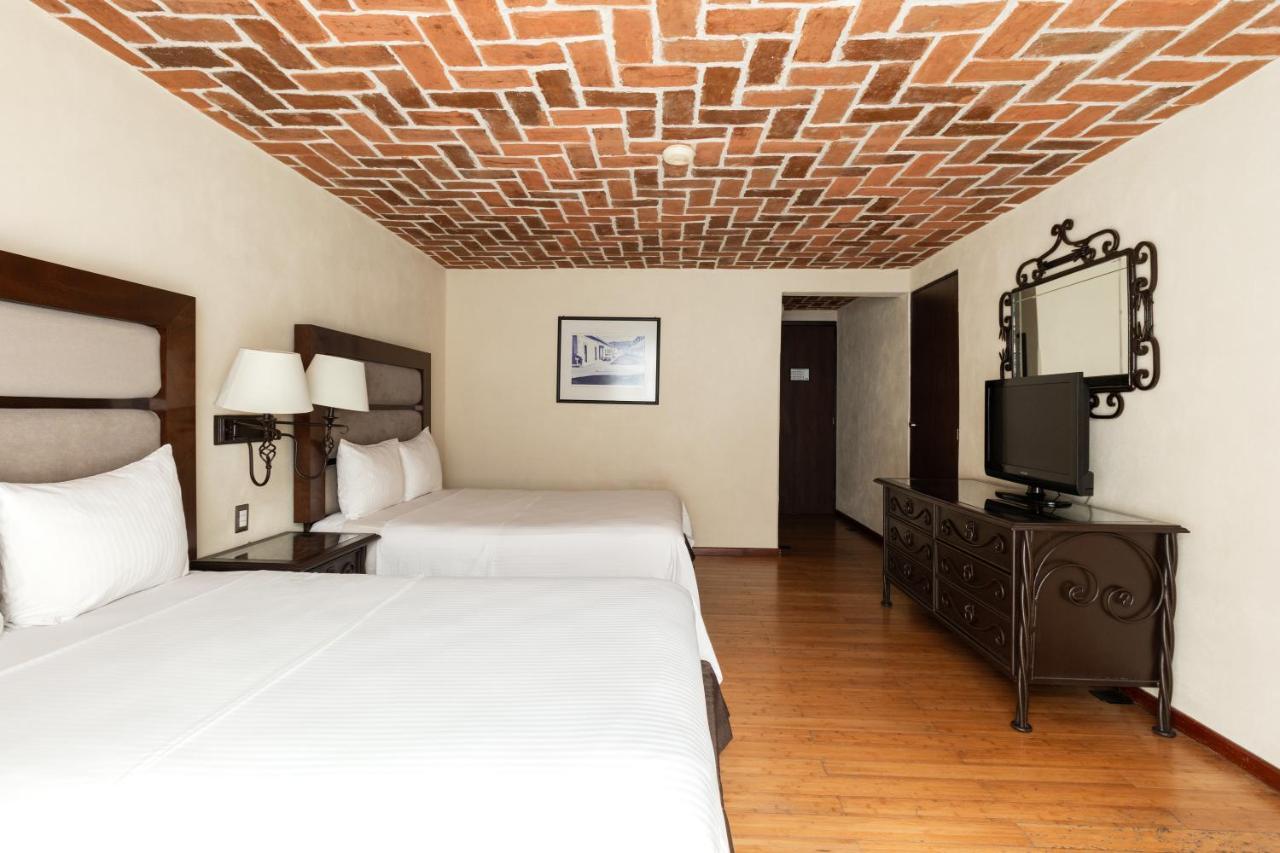 Hotel Villa Mercedes San Cristobal Сан-Кристобаль-де-Ла-Касас Экстерьер фото