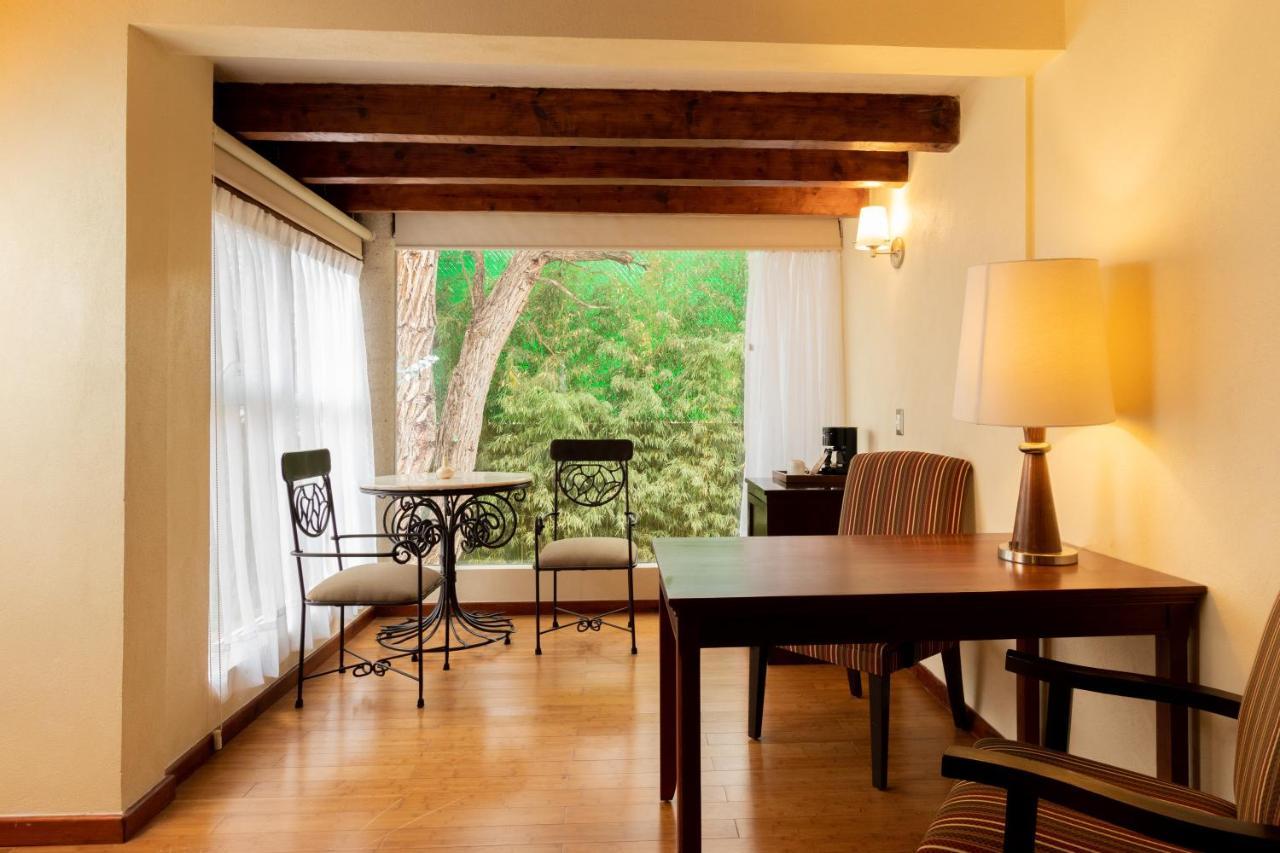 Hotel Villa Mercedes San Cristobal Сан-Кристобаль-де-Ла-Касас Экстерьер фото
