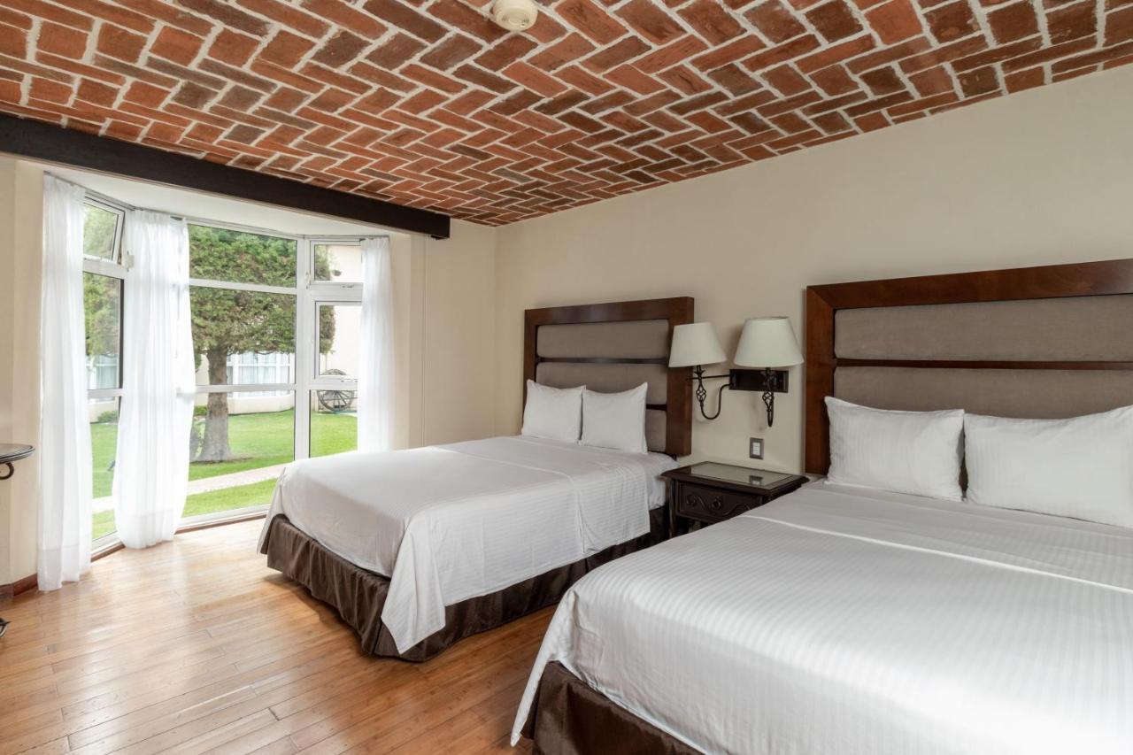 Hotel Villa Mercedes San Cristobal Сан-Кристобаль-де-Ла-Касас Экстерьер фото