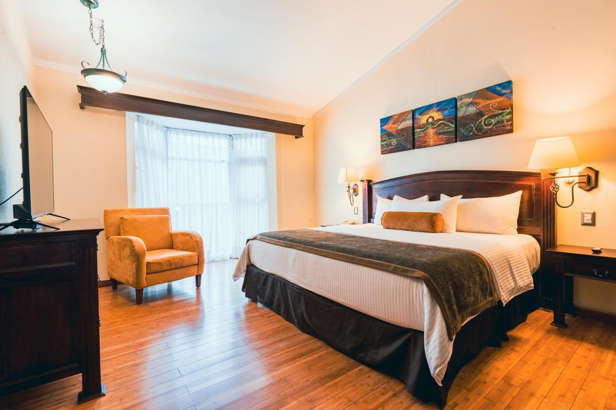 Hotel Villa Mercedes San Cristobal Сан-Кристобаль-де-Ла-Касас Экстерьер фото